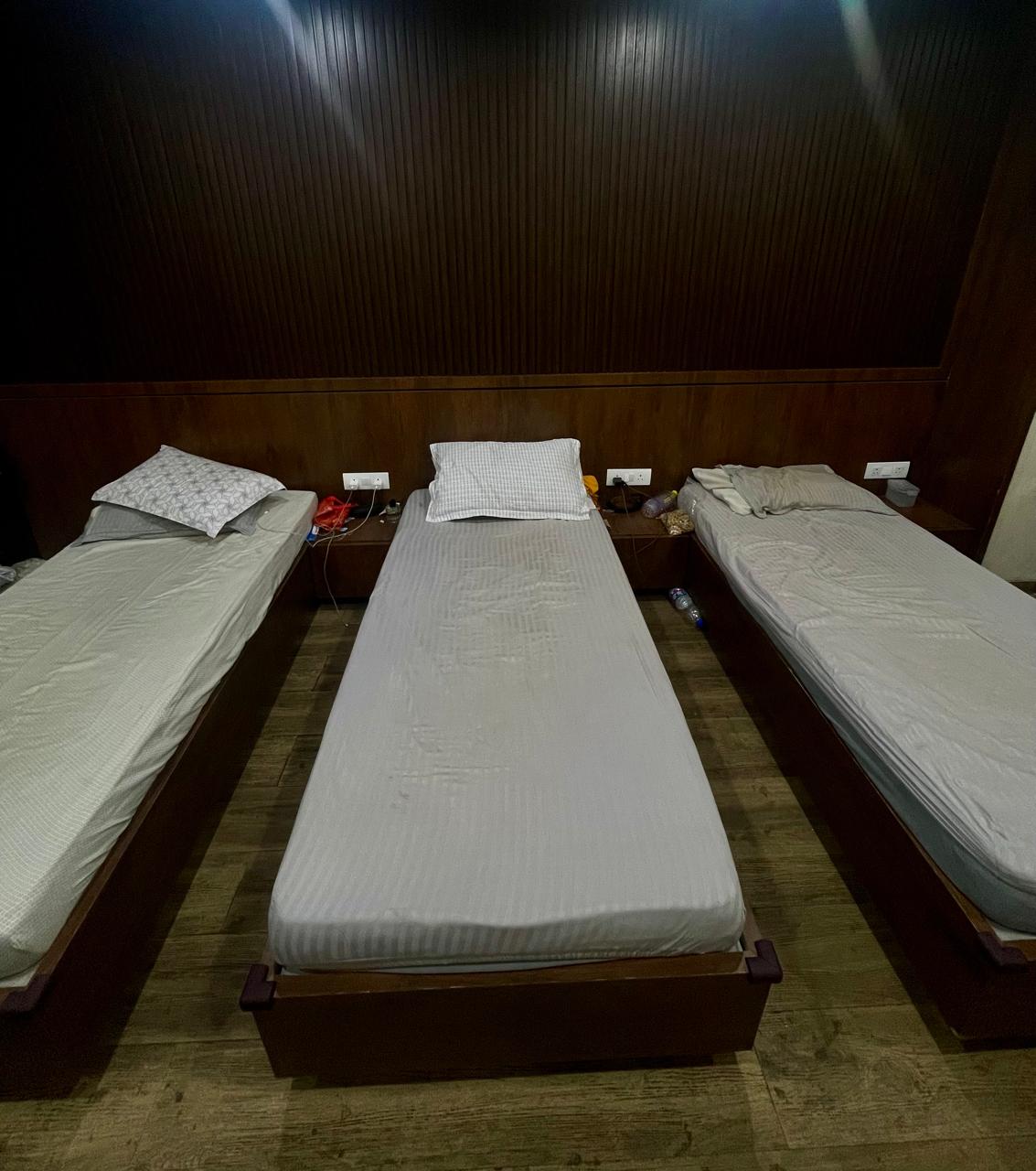 3-Sharing Premium AC Room
